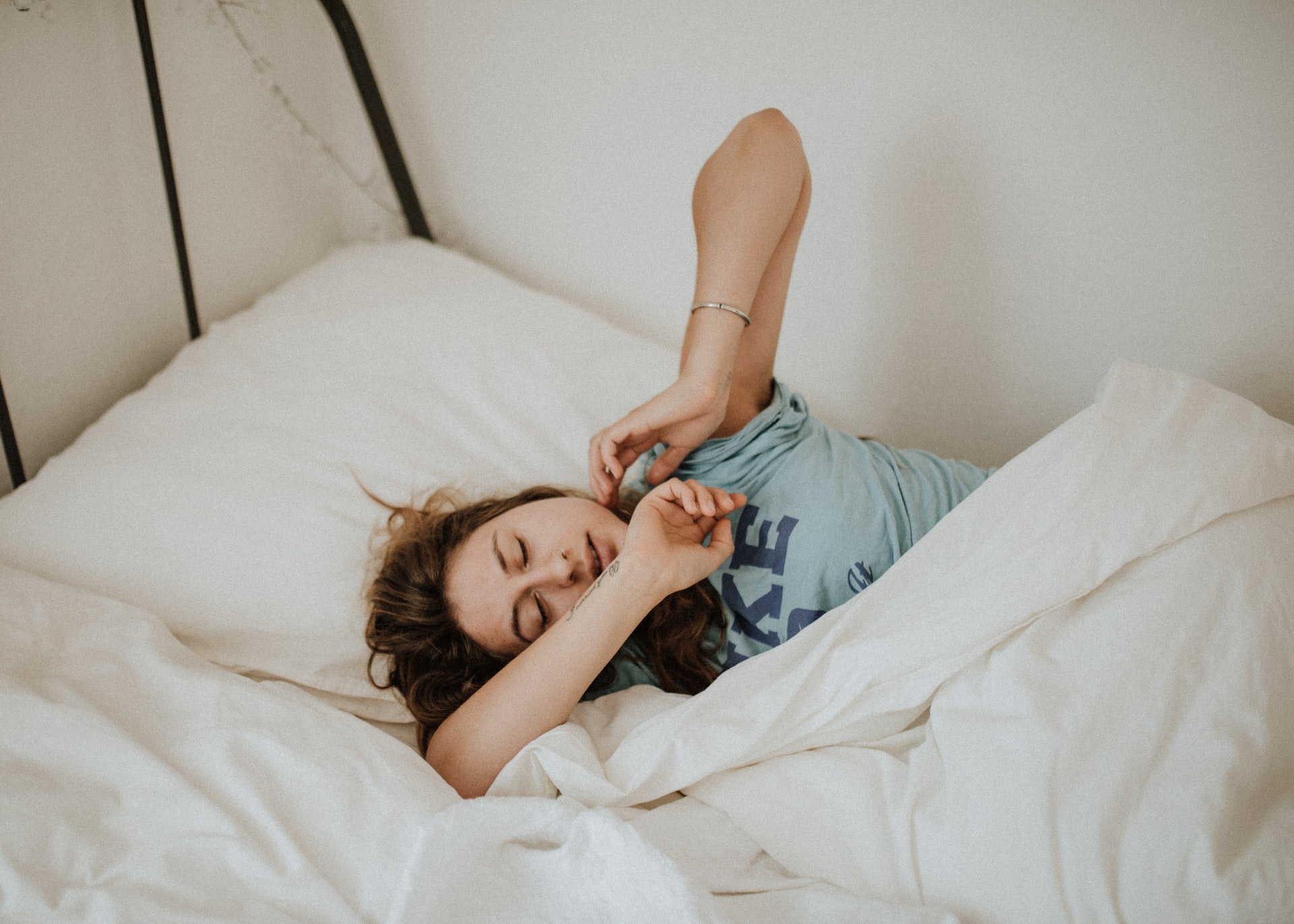 Vértigos en la cama: Qué son, síntomas y cómo evitarlos